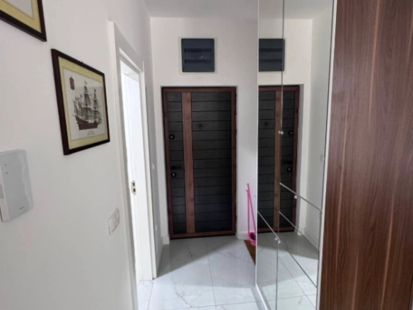 Jednosoban stan 47 m² na 11. spratu sa pogledom na planine – Bar