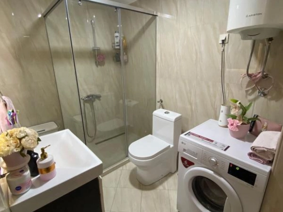 Dvosoban stan 73 m² sa pogledom na more – Bar