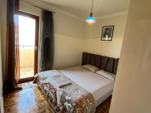 Dvosoban stan 67 m² na prvom spratu, potpuno namješten – Babilonija, Budva