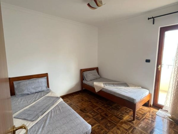 Dvosoban stan 67 m² na prvom spratu, potpuno namješten – Babilonija, Budva