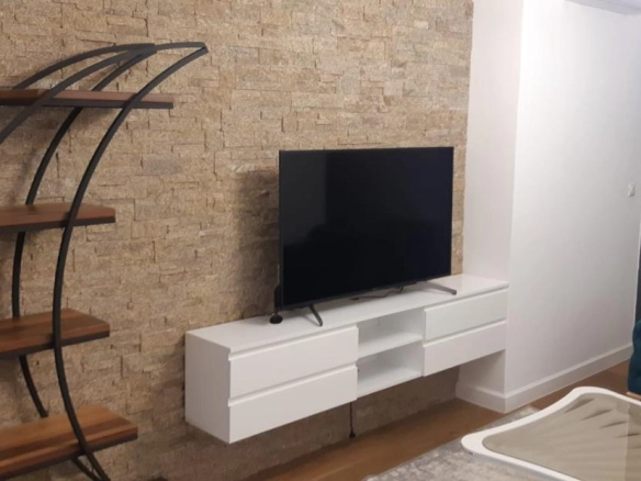 Jednosoban stan 65 m² sa terasom i pogledom na more – Soho City, Bar