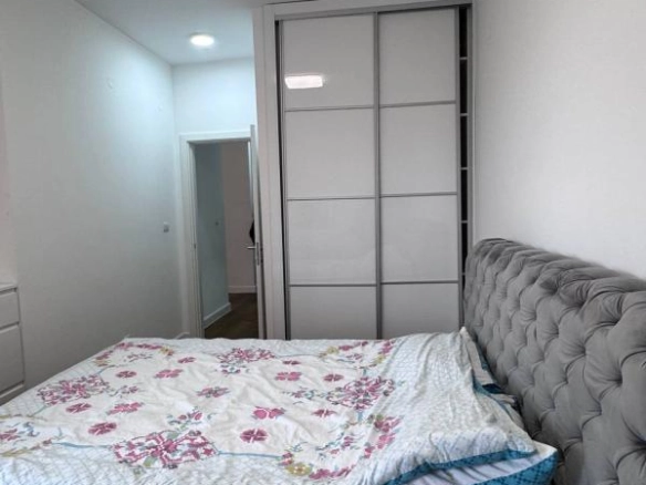 Jednosoban stan 65 m² sa terasom i pogledom na more – Soho City, Bar
