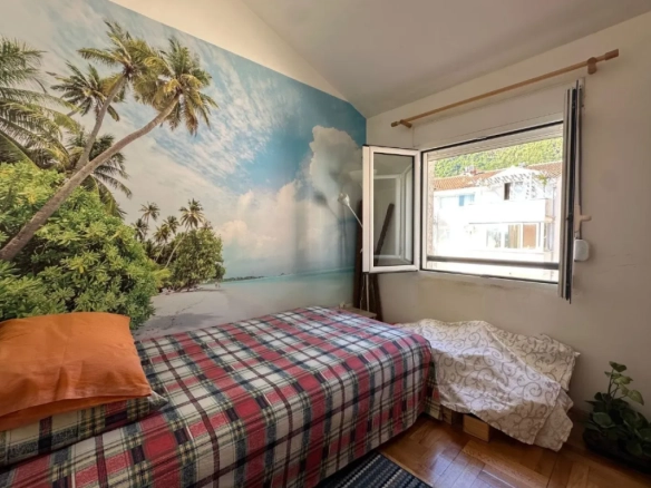 Dvosoban stan 74 m² sa pogledom na more – Lazi, Budva