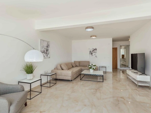 Dvosoban stan 138 m² sa pogledom na more – Baošići, Herceg Novi