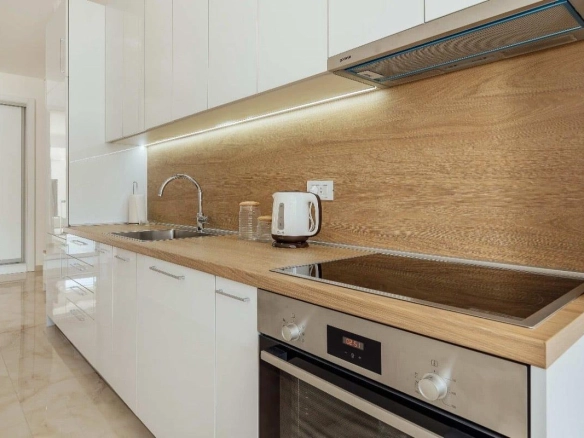Dvosoban stan 138 m² sa pogledom na more – Baošići, Herceg Novi