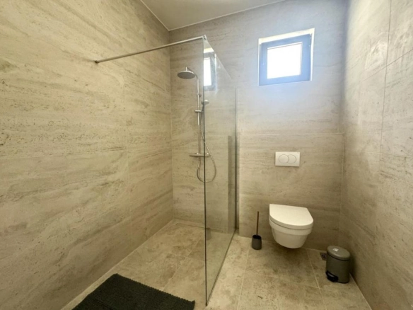Kuća 314 m² sa bazenom i pogledom na more – Kavač, Kotor