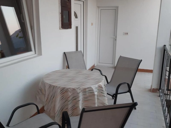Kuća 30 m² sa pogledom na more na placu od 106 m² – Šušanj, Bar
