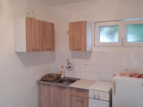 Kuća 30 m² sa pogledom na more na placu od 106 m² – Šušanj, Bar