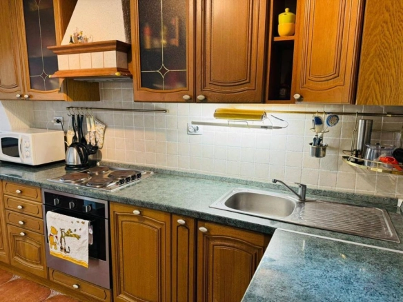 Kuća 220 m² sa pogledom na more i garažom – Dobra Voda, Bar