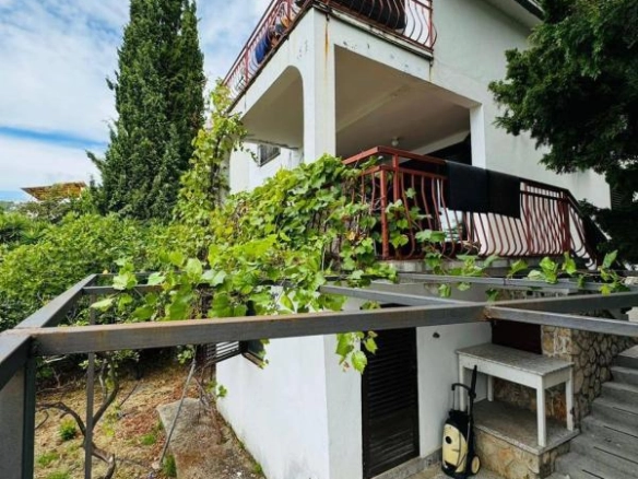 Kuća 220 m² sa pogledom na more i garažom – Dobra Voda, Bar