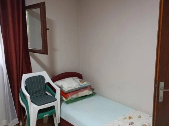 Polovina kuće 100 m² sa terasom i pogledom na more – Sutomore, Bar