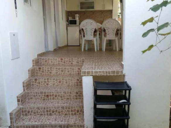 Kuća 200 m² sa pogledom na more i parkingom – Dobra Voda, Bar