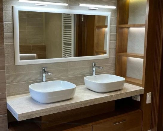 Kuća 200 m² sa panoramskim pogledom na more – Šušanj, Bar