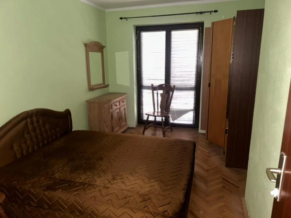 Mini-hotel 320 m² sa 10 soba i pogledom na more – Šušanj, Bar
