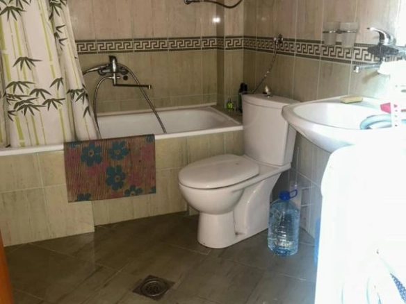 Mini-hotel 320 m² sa 10 soba i pogledom na more – Šušanj, Bar