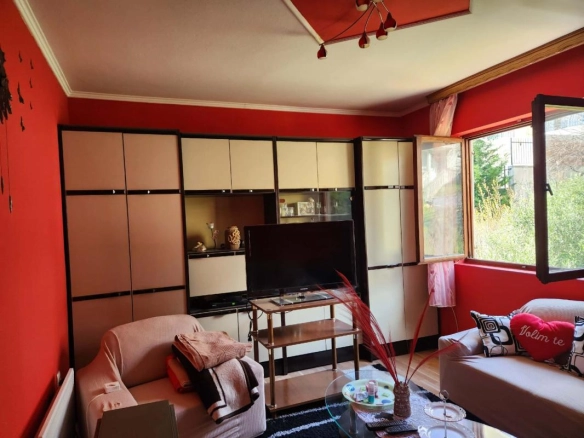 Dvosoban stan 90 m² na prvoj liniji do mora – Bijela, Herceg Novi