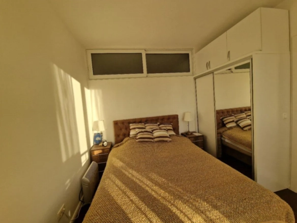 Dvosoban stan 73 m² sa terasom i pogledom na more – Bar