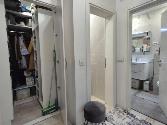 Dvosoban stan 70 m² sa terasom i parking mjestom – Bjeliši, Bar