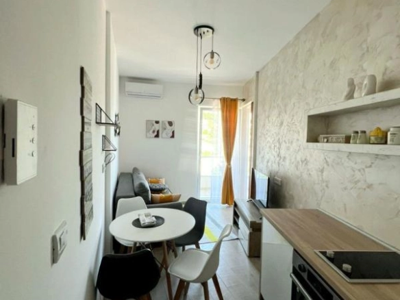 Jednosoban stan 38 m² sa pogledom na more – Sutomore, Bar