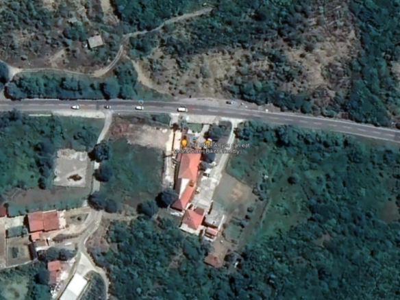 Plac 1366 m² sa UTU uslovima za gradnju – Radanovići, Kotor
