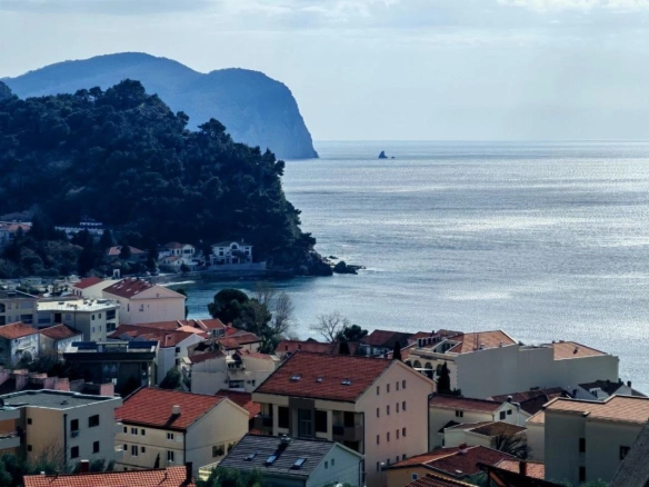 Jednosoban stan 55 m² sa pogledom na more – Petrovac, Budva