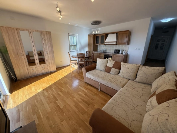 Jednosoban stan 55 m² sa pogledom na more – Petrovac, Budva