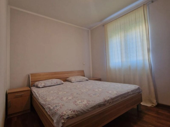 Dvosoban stan 70 m² sa pogledom na more – Petrovac, Budva