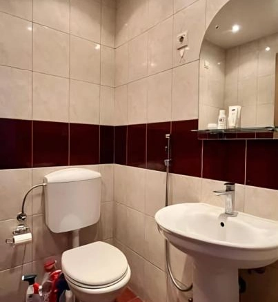 Dvosoban stan 70 m² sa pogledom na more – Petrovac, Budva