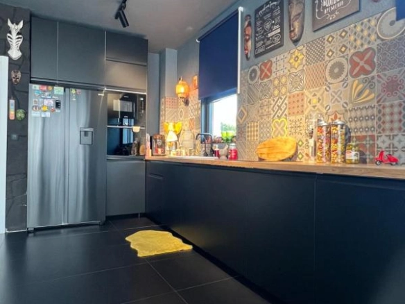 Kuća 167 m² u zatvorenom naselju sa podnim grijanjem – Lastva Grbaljska, Kotor