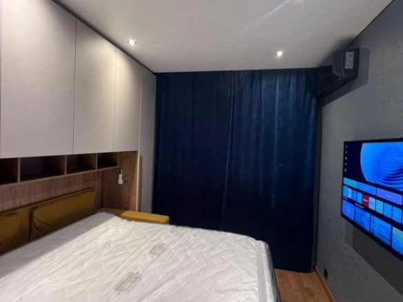 Garsonjera 24 m² sa novim dizajnerskim uređenjem – Rozino, Budva