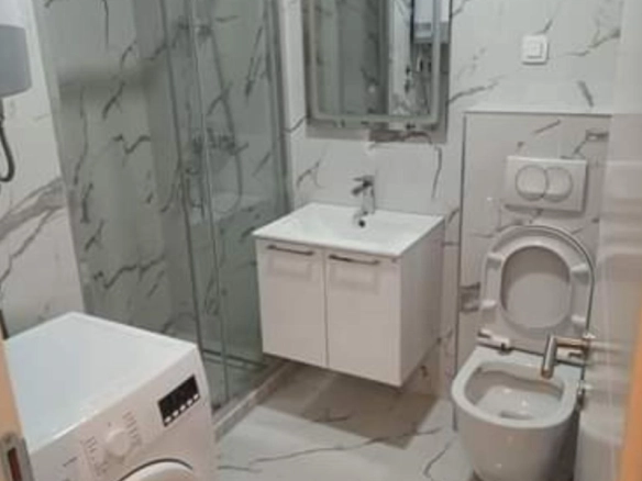 Jednosoban stan 44 m² sa terasom i pogledom na crkvu – Bar