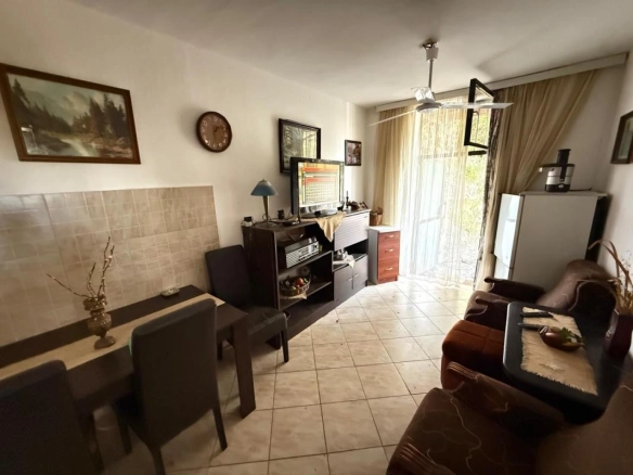 Dio kuće 108 m² na dva nivoa sa zasebnim ulazom – Sutomore, Bar