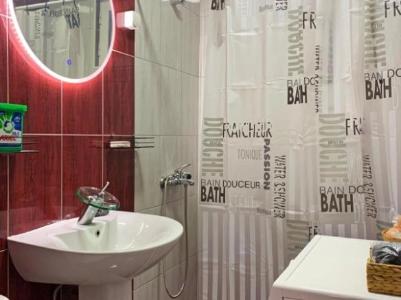 Kuća 92 m² na dvije etaže sa odvojenim ulazima – Sutomore, Bar