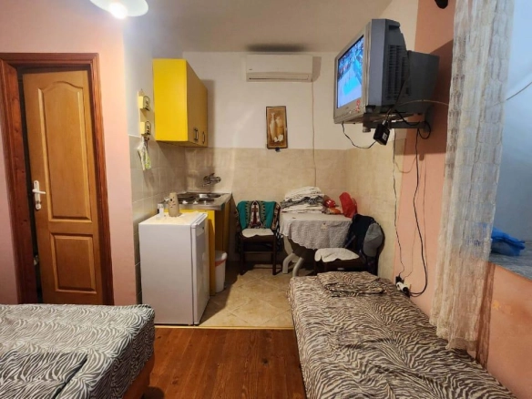 Polovina stare kamene kuće 126 m² sa pogledom na more – Igalo, Herceg Novi