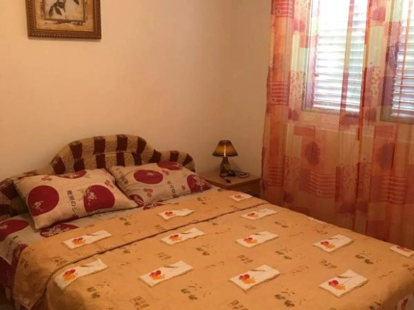 Kuća 125 m² sa garažom i pogledom na more – Podi, Herceg Novi