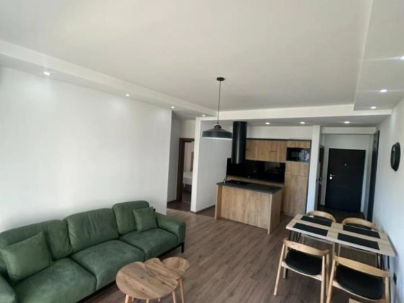 Dvosoban stan 70 m² u novom kompleksu sa bazenom – Ulcinj