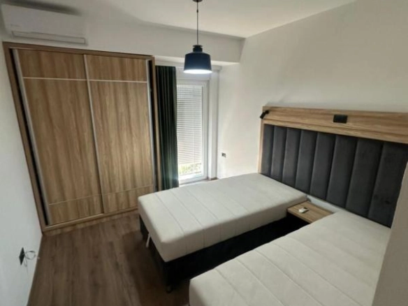 Dvosoban stan 70 m² u novom kompleksu sa bazenom – Ulcinj