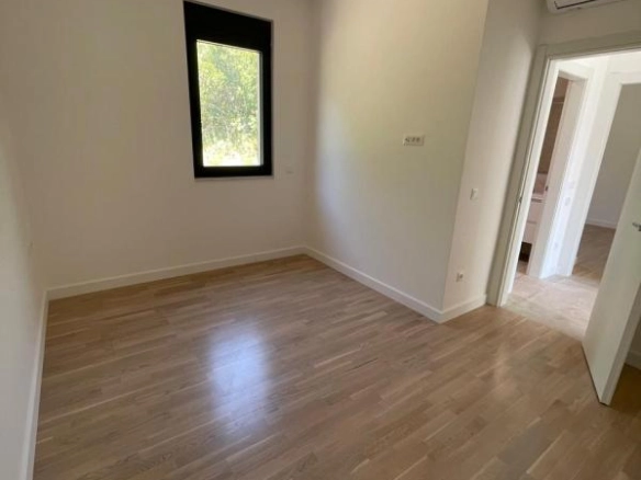 Dvosoban stan 76 m² sa pogledom na Bokokotorski zaliv – Dobrota, Kotor