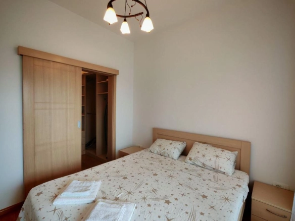 Jednosoban stan 52 m² sa direktnim pogledom na more – Bečići, Budva