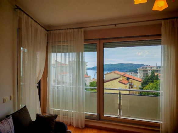 Jednosoban stan 52 m² sa direktnim pogledom na more – Bečići, Budva