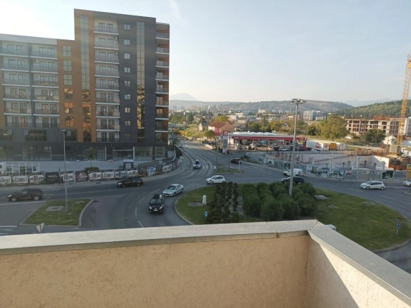 Dvosoban stan 103 m² u novogradnji sa 3 balkona – Stari aerodrom, Podgorica