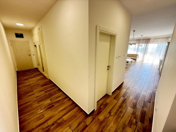 Dvosoban stan 110 m² sa pogledom na more – Dobra Voda, Bar