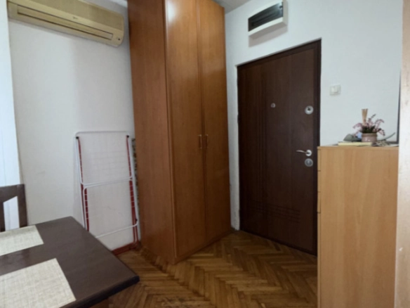 Dvosoban stan 51 m² sa privatnim dvorištem – Bijeli Do, Budva