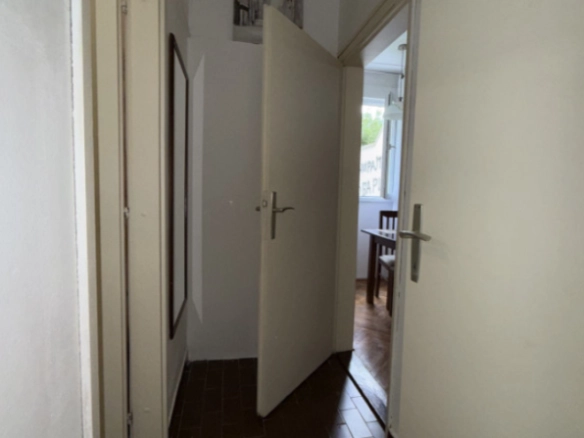 Dvosoban stan 51 m² sa privatnim dvorištem – Bijeli Do, Budva