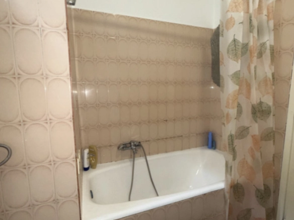 Dvosoban stan 51 m² sa privatnim dvorištem – Bijeli Do, Budva