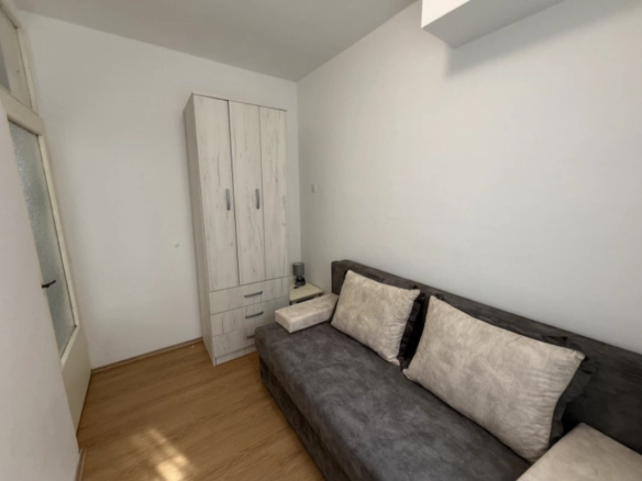 Dvosoban stan 51 m² sa privatnim dvorištem – Bijeli Do, Budva