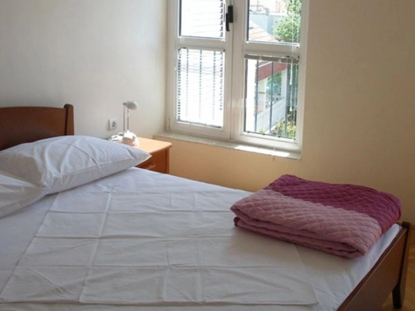 Trosoban stan 100 m² sa dva ulaza i terasama – Babilonija, Budva