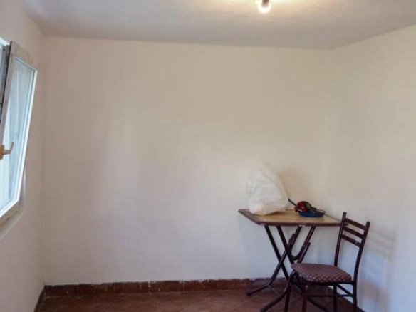 Izdavanje: Kuća 32 m² sa pogledom na more – Šušanj, Bar