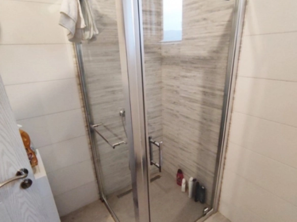 Jednosoban stan 62 m² sa dva velika balkona u novogradnji – Ulcinj