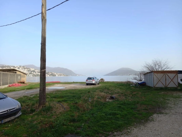 Kuća 140 m² na prvoj liniji do mora – Igalo, Herceg Novi